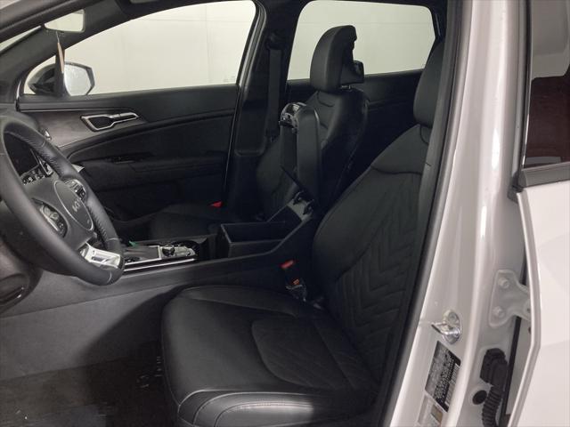 new 2025 Kia Sportage car, priced at $32,999