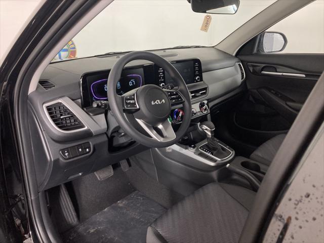new 2025 Kia Seltos car, priced at $25,220