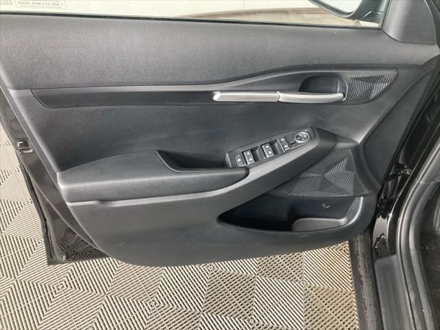 new 2025 Kia Seltos car, priced at $25,220