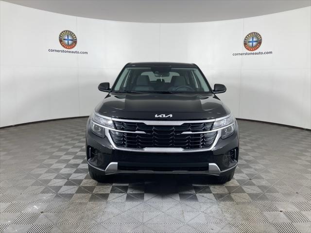 new 2025 Kia Seltos car, priced at $25,220