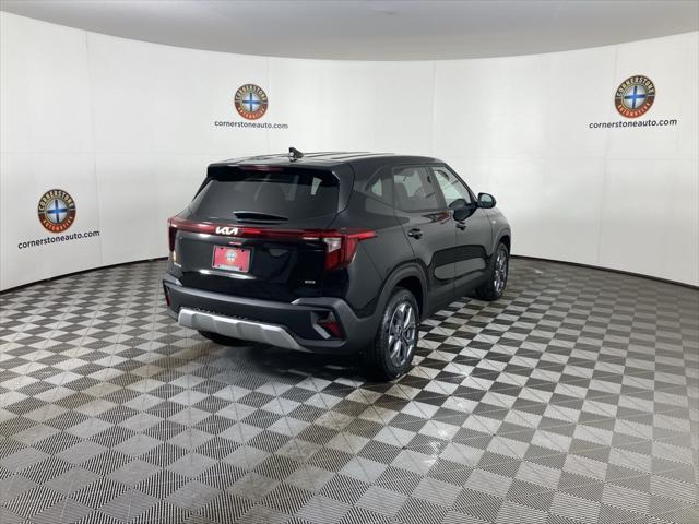 new 2025 Kia Seltos car, priced at $25,220