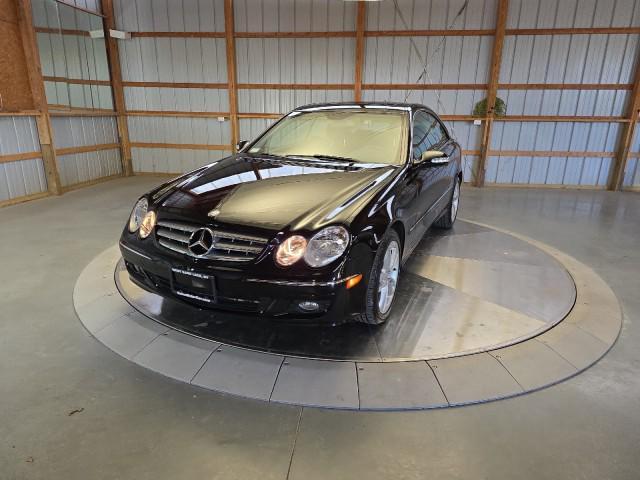 used 2007 Mercedes-Benz CLK-Class car, priced at $11,980