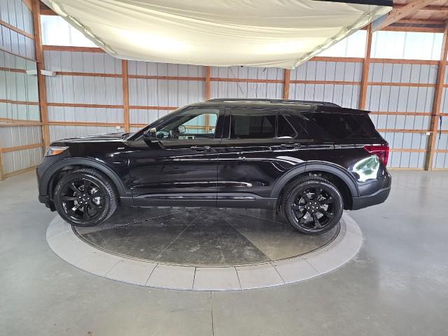 used 2023 Ford Explorer car, priced at $39,980
