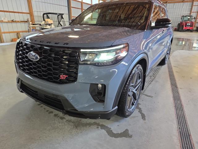 used 2025 Ford Explorer car, priced at $51,980