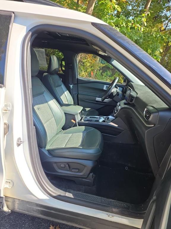 used 2024 Ford Explorer car, priced at $43,580