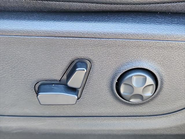 new 2025 Ram 1500 car, priced at $61,888