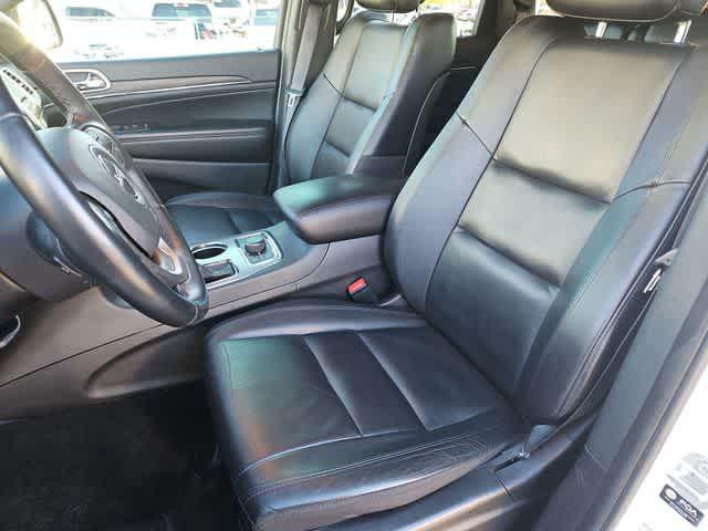 used 2022 Jeep Grand Cherokee car, priced at $20,000