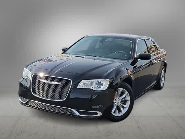 new 2023 Chrysler 300 car, priced at $24,900