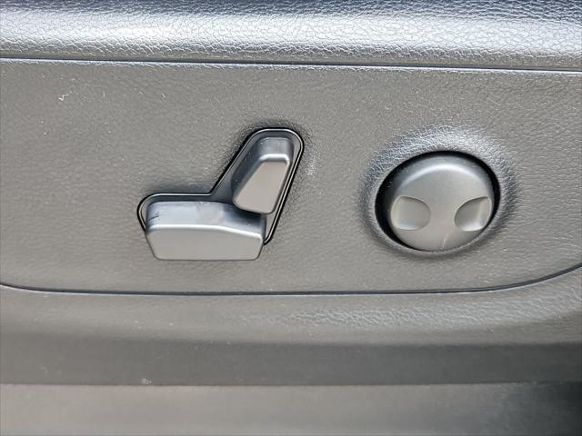 new 2025 Ram 1500 car, priced at $46,540