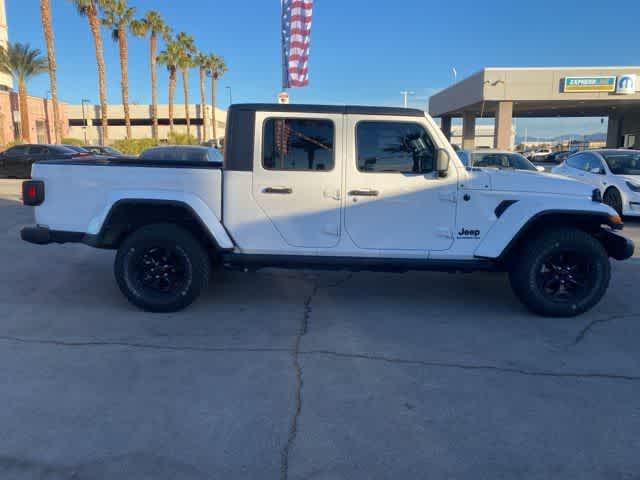 used 2022 Jeep Gladiator car, priced at $30,000