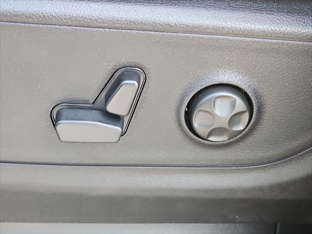 new 2025 Ram 1500 car, priced at $59,000