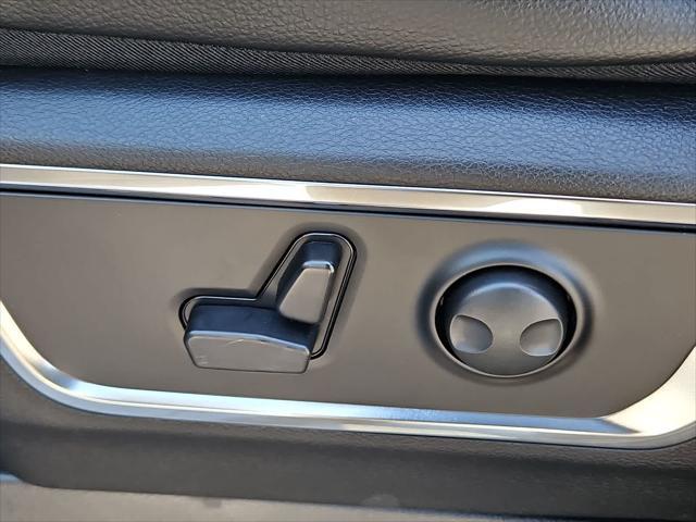 new 2025 Ram 1500 car, priced at $60,866