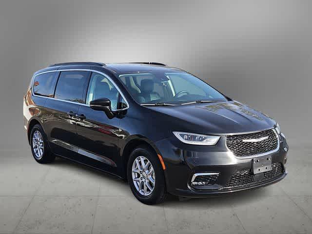 used 2022 Chrysler Pacifica car, priced at $21,000