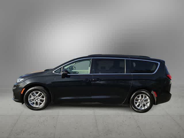 used 2022 Chrysler Pacifica car, priced at $21,000