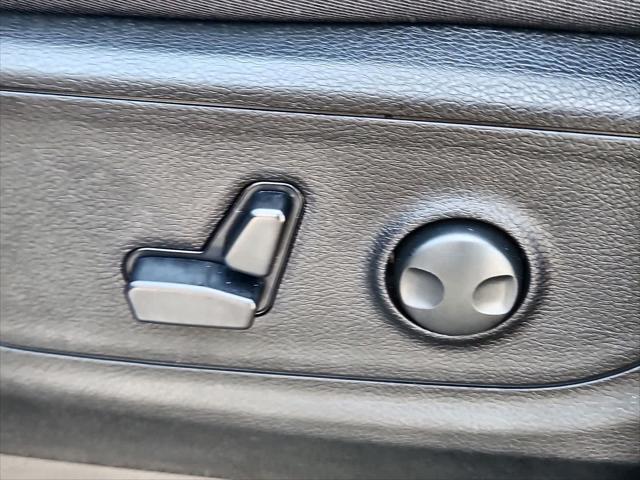 new 2025 Ram 1500 car, priced at $45,700