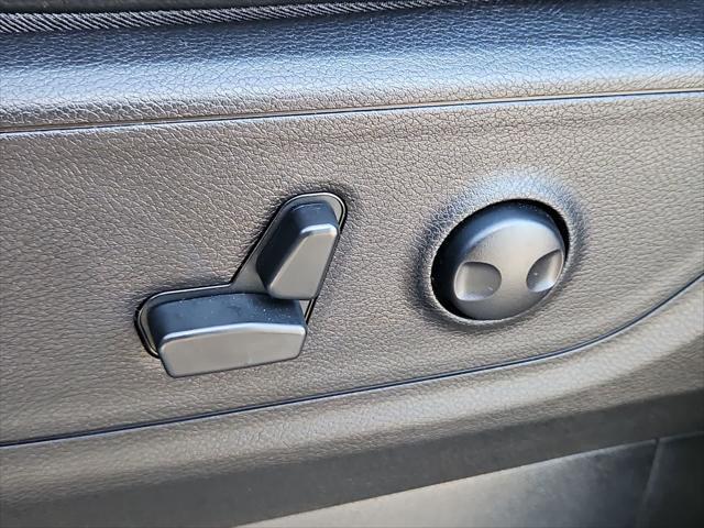 new 2025 Ram 1500 car, priced at $61,924