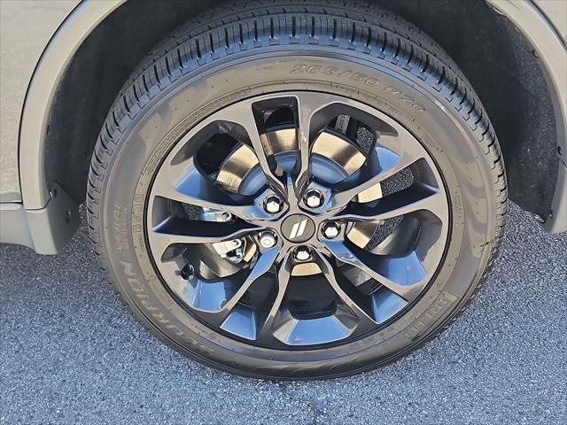 new 2025 Dodge Durango car, priced at $40,922