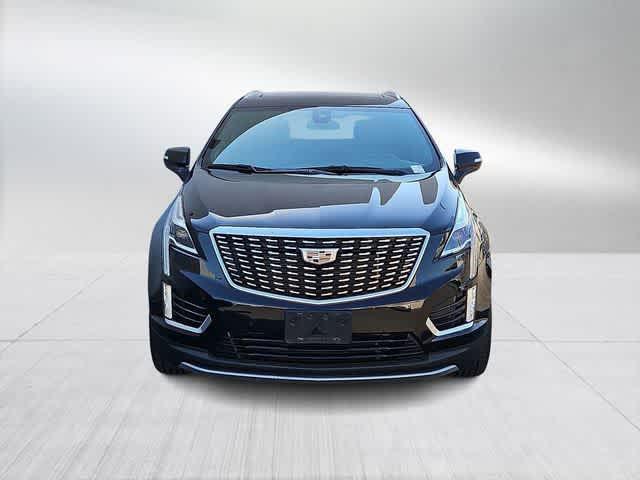 used 2021 Cadillac XT5 car, priced at $25,500