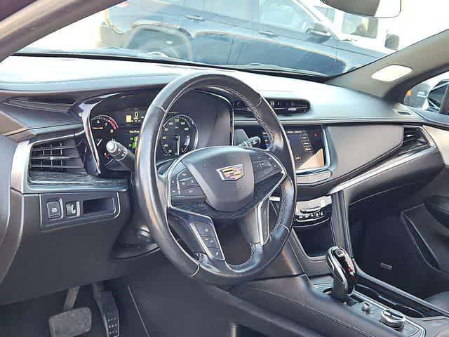 used 2021 Cadillac XT5 car, priced at $25,500