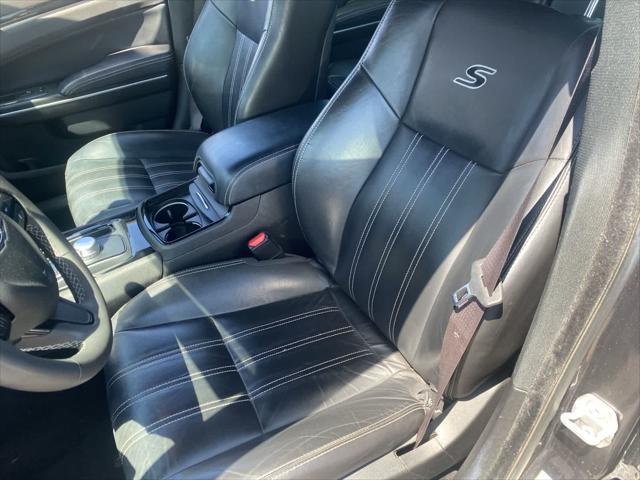 used 2022 Chrysler 300 car, priced at $27,000
