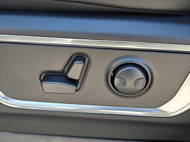 new 2025 Ram 1500 car, priced at $59,999