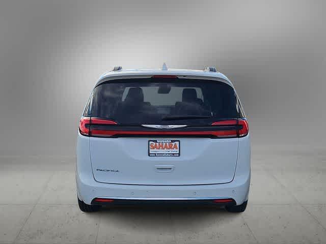 used 2022 Chrysler Pacifica car, priced at $20,000