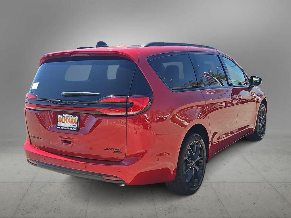 new 2025 Chrysler Pacifica car, priced at $49,927