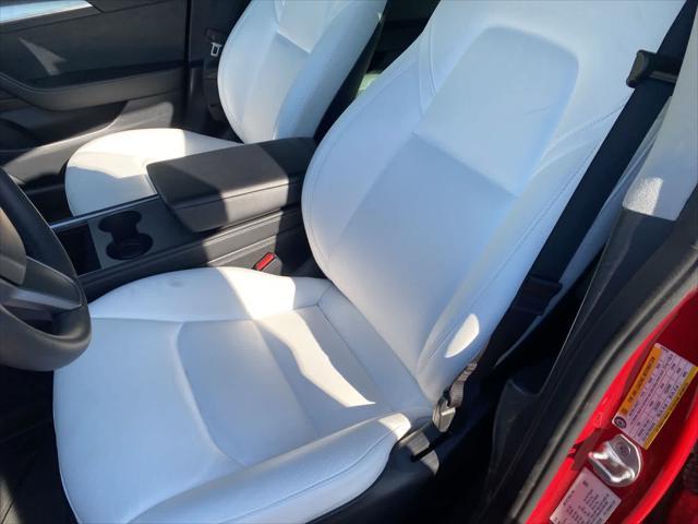 used 2022 Tesla Model 3 car, priced at $27,000