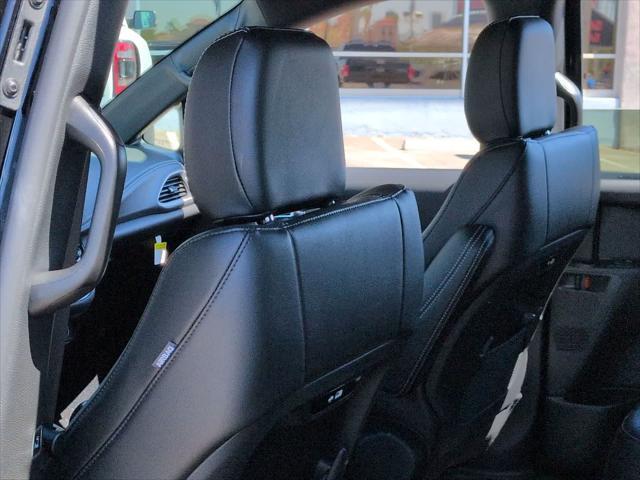 new 2025 Chrysler Pacifica car, priced at $43,317