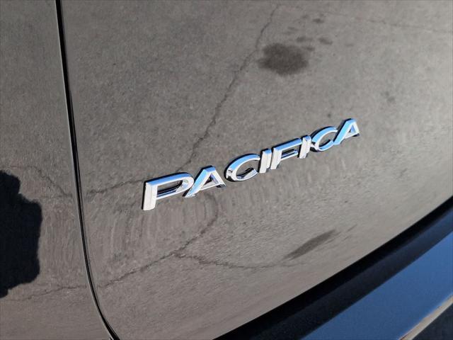 new 2025 Chrysler Pacifica car, priced at $43,317