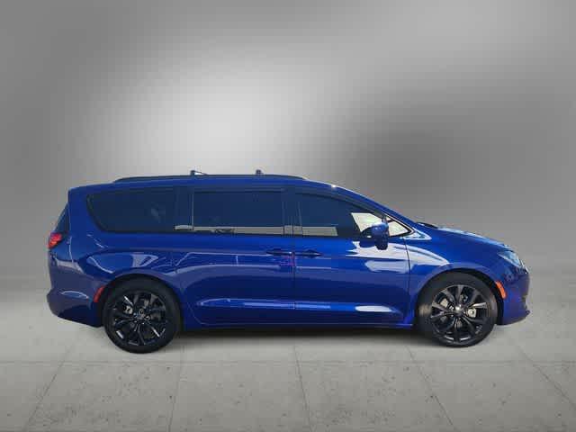 used 2020 Chrysler Pacifica car, priced at $24,000