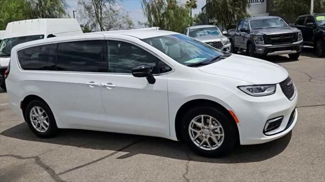 new 2025 Chrysler Pacifica car, priced at $40,746