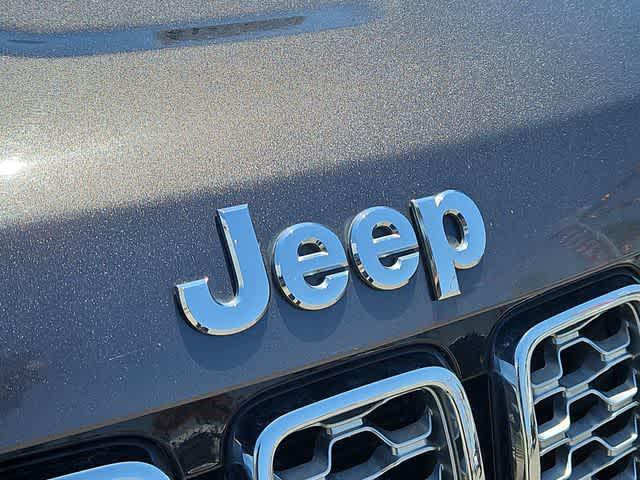 used 2018 Jeep Grand Cherokee car, priced at $19,000