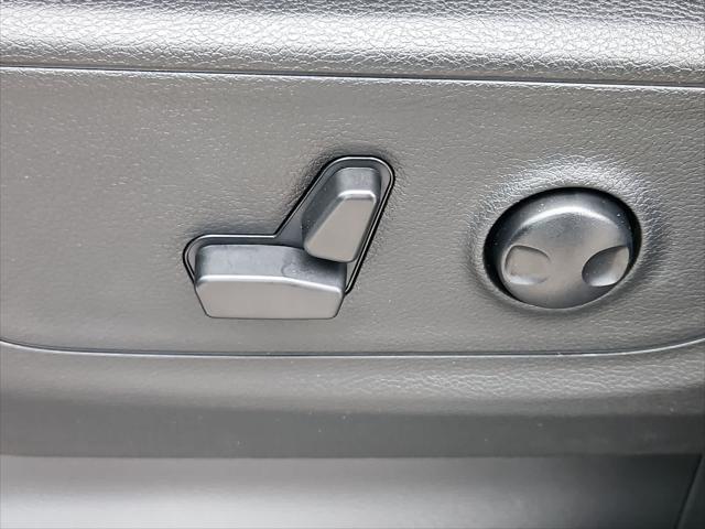 new 2025 Ram 1500 car, priced at $48,452