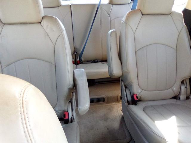 used 2012 GMC Acadia car, priced at $10,996
