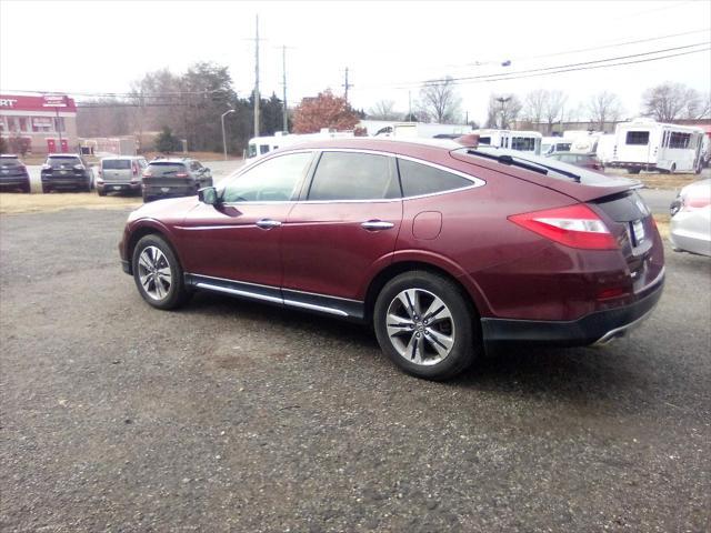 used 2014 Honda Crosstour car, priced at $15,496