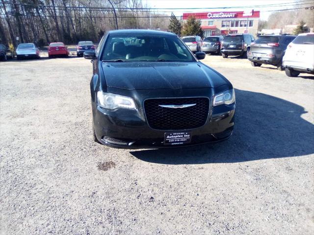 used 2018 Chrysler 300 car, priced at $15,496