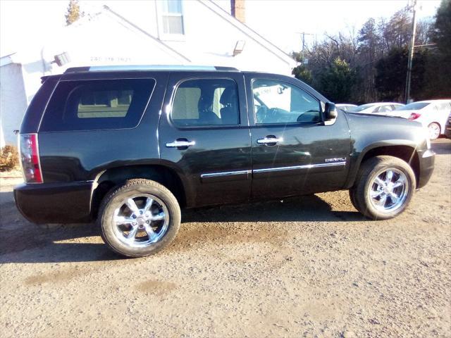 used 2011 GMC Yukon car, priced at $13,600