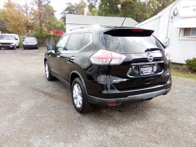 used 2015 Nissan Rogue car, priced at $10,996