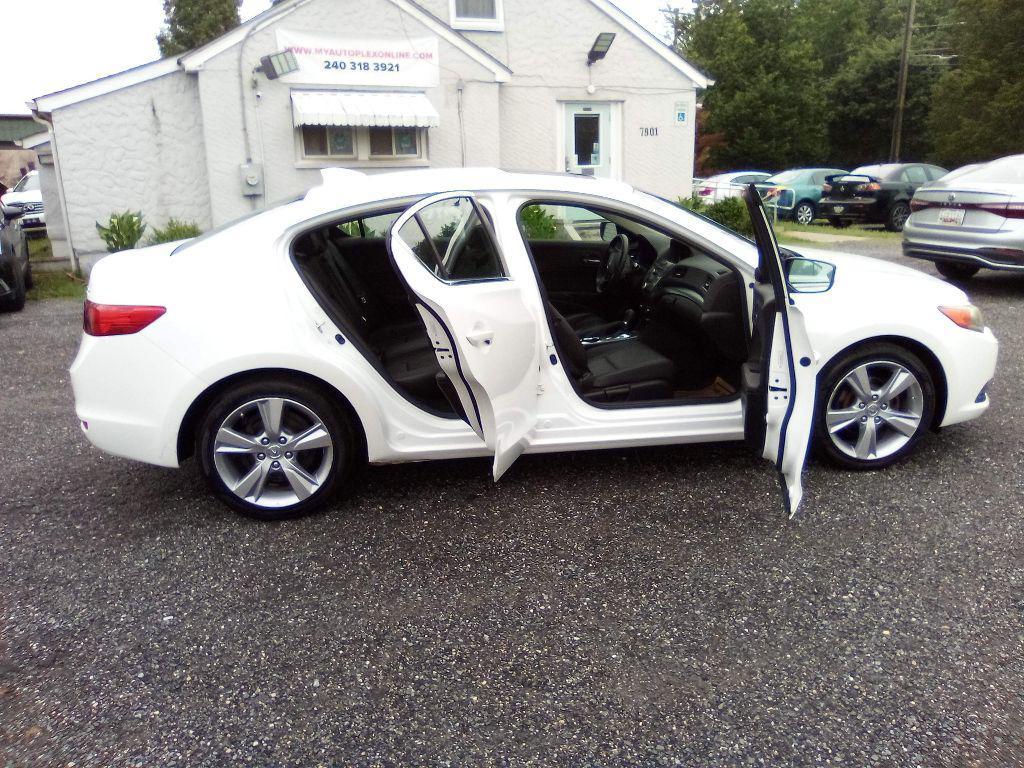 used 2014 Acura ILX car, priced at $13,396