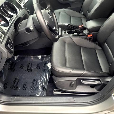 used 2018 Volkswagen Golf car, priced at $15,500
