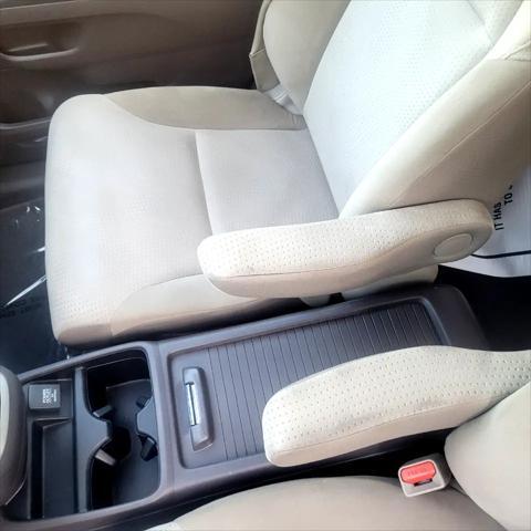 used 2014 Honda CR-V car, priced at $10,500