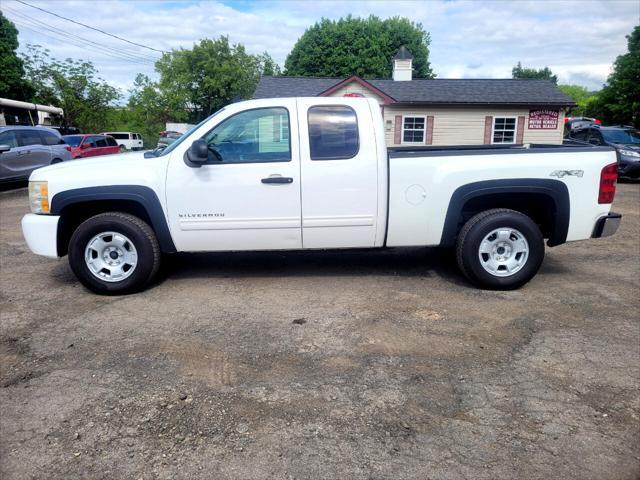 used 2010 Chevrolet Silverado 1500 car, priced at $9,999