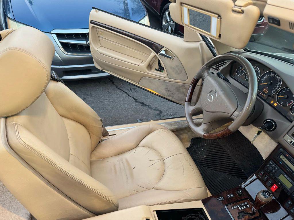 used 2000 Mercedes-Benz SL-Class car, priced at $10,750