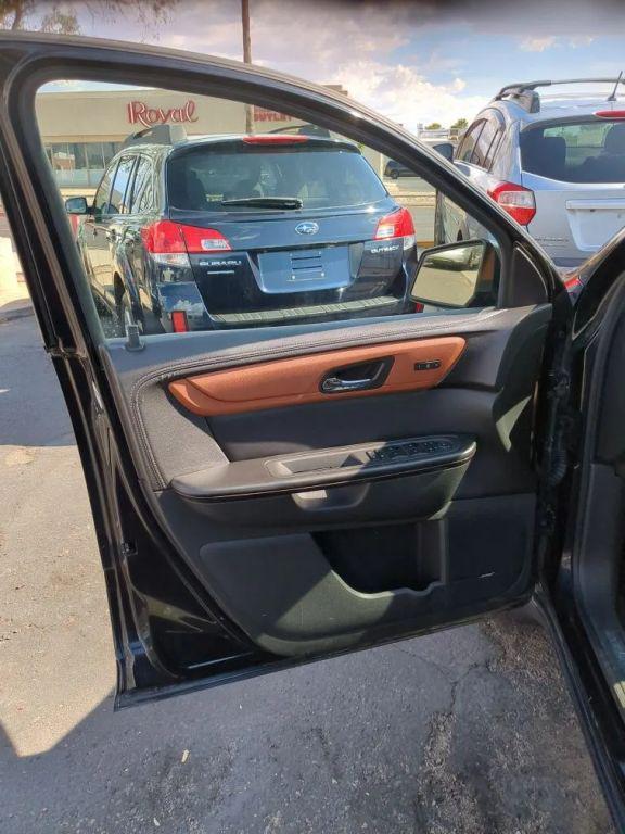 used 2015 Chevrolet Traverse car, priced at $9,490