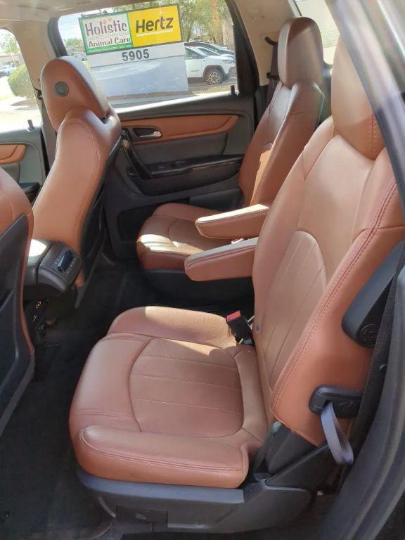 used 2015 Chevrolet Traverse car, priced at $9,490