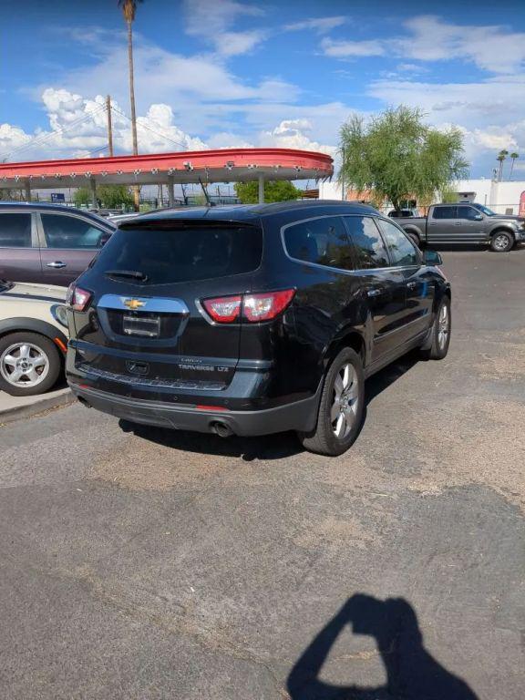 used 2015 Chevrolet Traverse car, priced at $9,490
