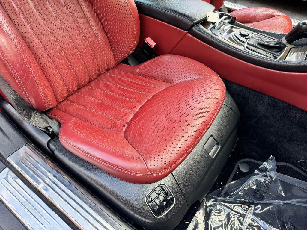 used 2009 Mercedes-Benz SL-Class car, priced at $18,550