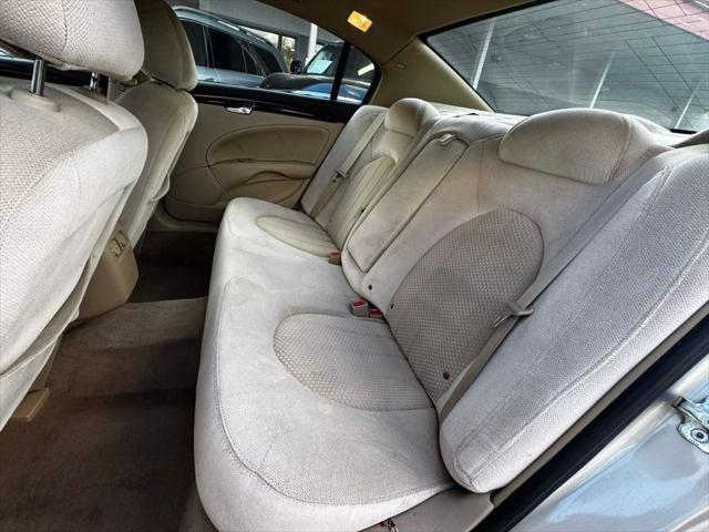 used 2009 Buick Lucerne car, priced at $8,490