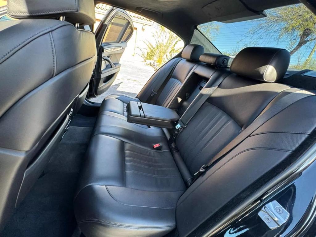 used 2013 BMW M5 car, priced at $27,990